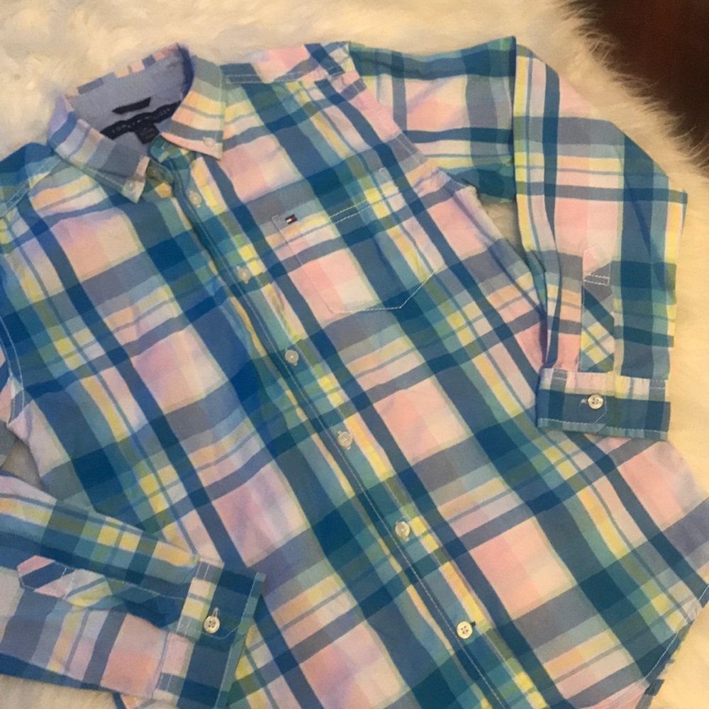 ✨Tommy Hilfiger Dress Shirt✨